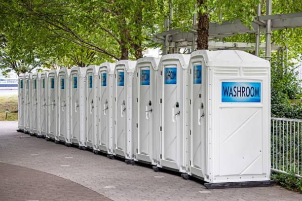 Best Sanitation services for porta potties  in Riverside, IA